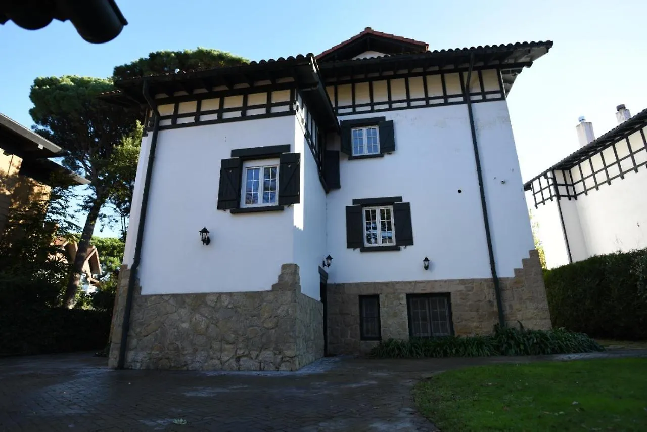 Tradicion Y Elegancia Villa Getxo 0*,  Spanyolország